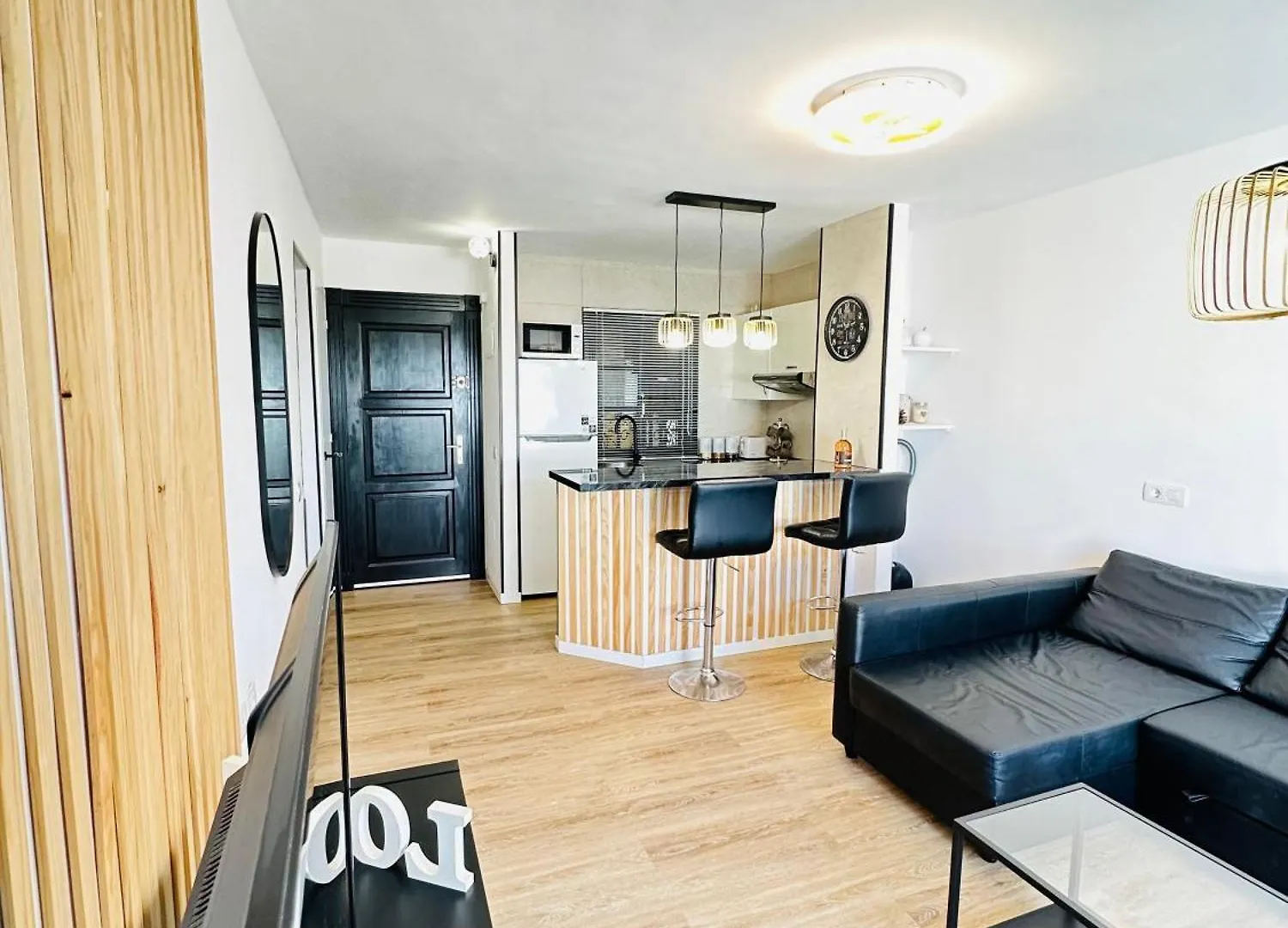 Windsor Park Spacious Apartment In Costa Adeje