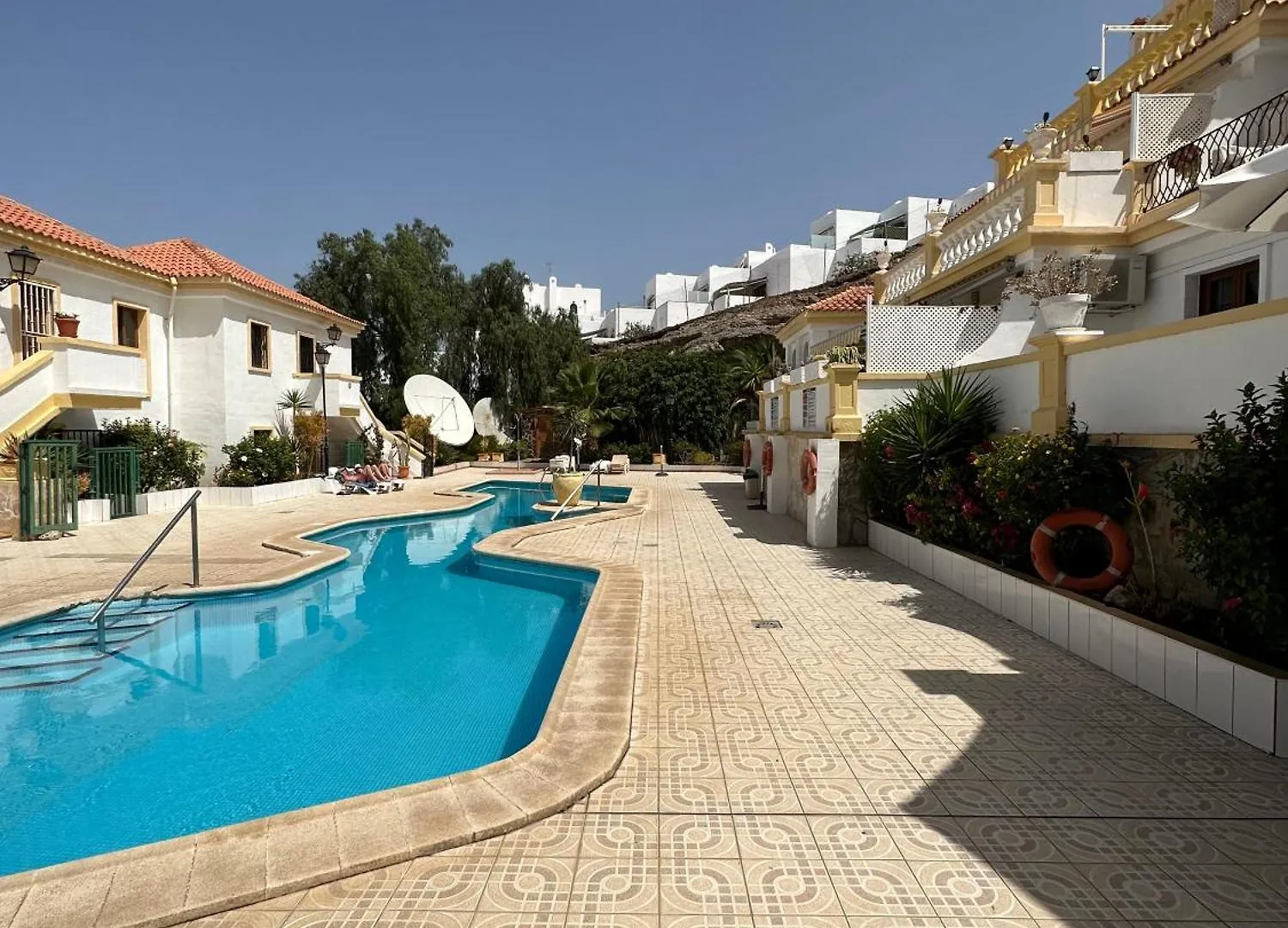 Windsor Park Spacious Apartment In Costa Adeje